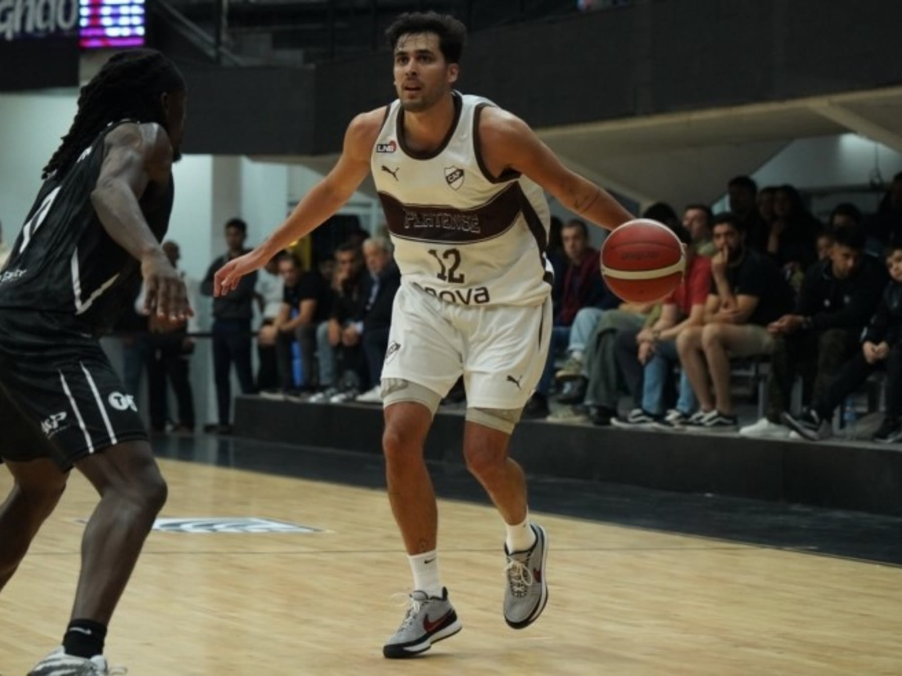 Platense se sacó la espina inicial en Santiago y dejó a Olímpico con la manos vacías en el debut