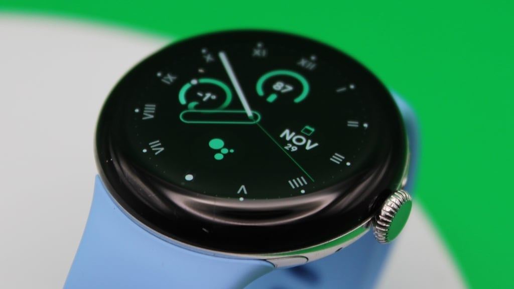 El Pixel Watch 5 ahora te entiende aunque no haya señal: qué se puede hacer y qué no con Gemini sin internet