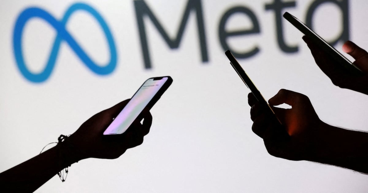 ¿Querés saber qué le pregunta tu hijo a la IA pero sin chusmearle el chat? Meta te lo soluciona... a medias