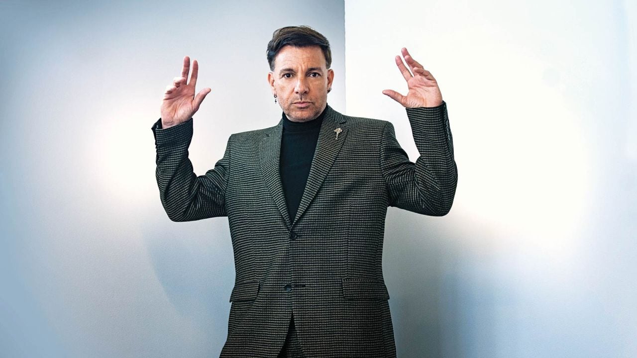Martín Bossi se saca el traje del imitador y se anima a seis personajes que lo arriesgan de verdad