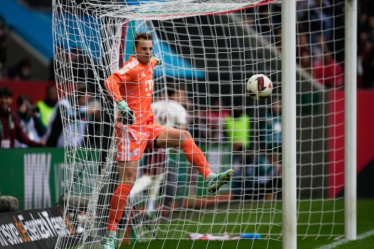 Neuer y una noche de regalo en Augsburgo: Bayern se chocó contra sus propios fantasmas