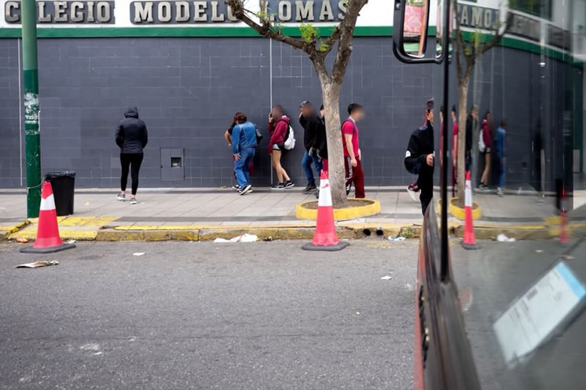 Imágenes falsas, daño verdadero: la pesadilla que vivieron adolescentes de Lomas de Zamora y que abrió un debate que ya no puede esperar