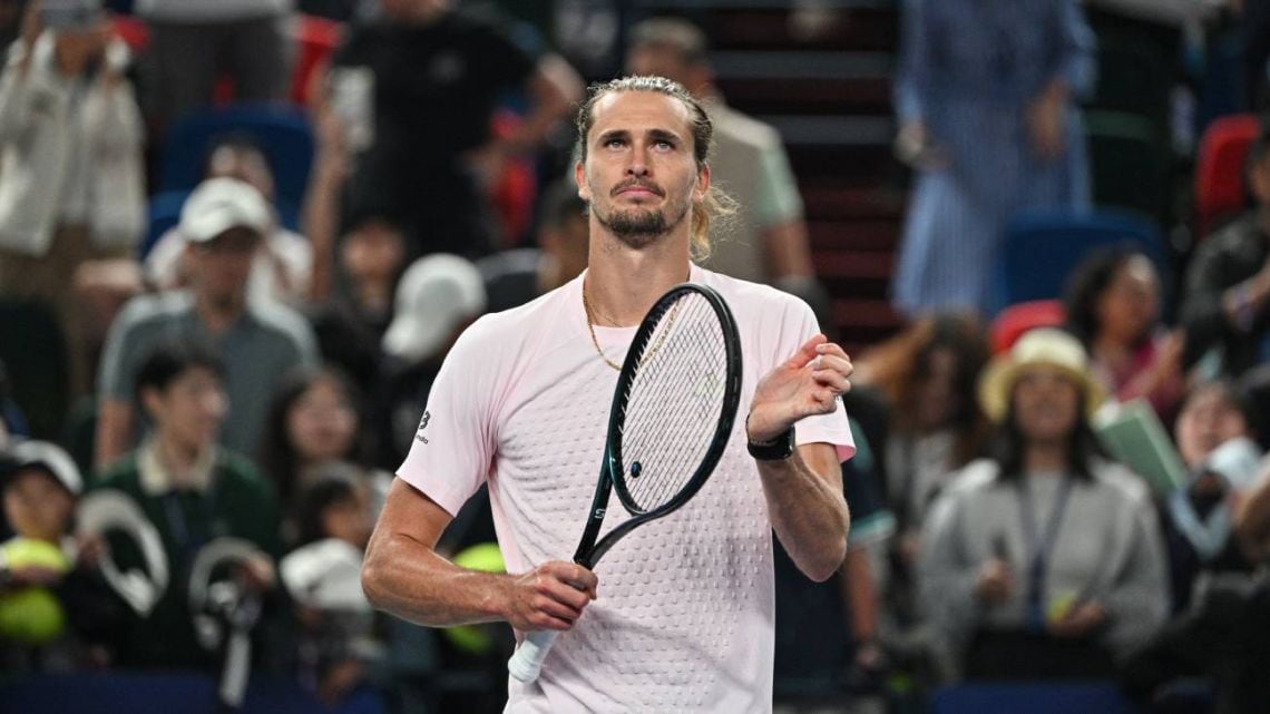 Zverev sobrevivió a la fiesta de Bublik y ya está en cuartos en Shanghái