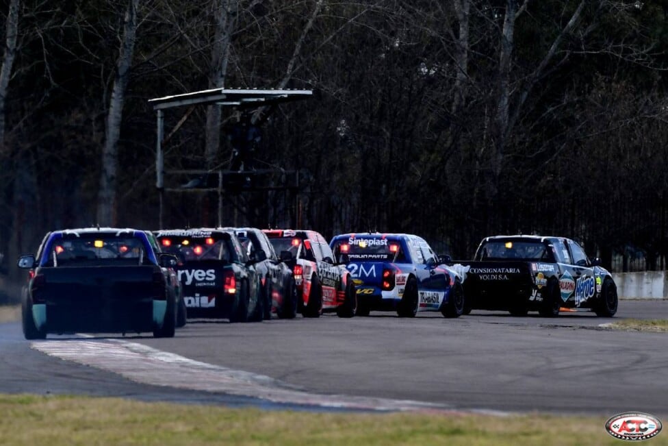 El Mouras abre sus boxes: Fritzler defiende la punta en una Copa de Oro con menos camionetas