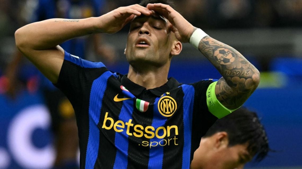 Lautaro para la mano: se desgarró, se pierde el derbi y la Selección tiembla