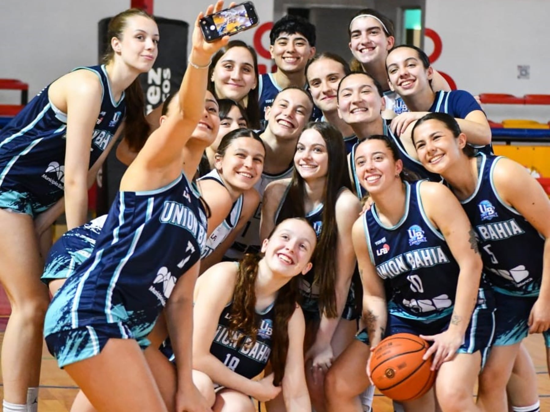 Vuelve el básquet grande a Bahía Blanca y lo hace de la mano de las mujeres