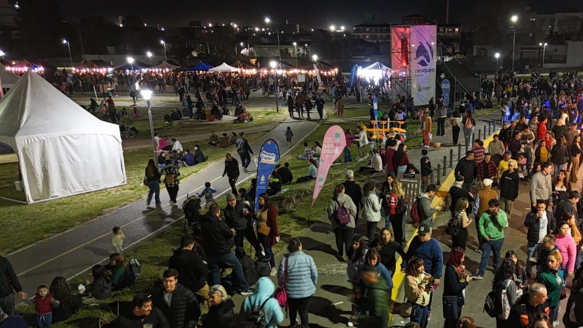 El Parque Jaime de Nevares se viste de feria y abre 170 puestos para celebrar a mamá