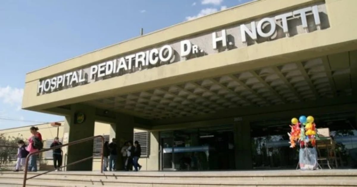 Una niña de ocho años murió tras un choque entre una moto y una camioneta en Maipú y la causa se investiga como homicidio culposo