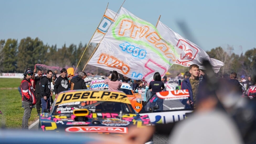 José C. Paz Racing salió de La Plata con dos victorias y la Copa de Oro en mano